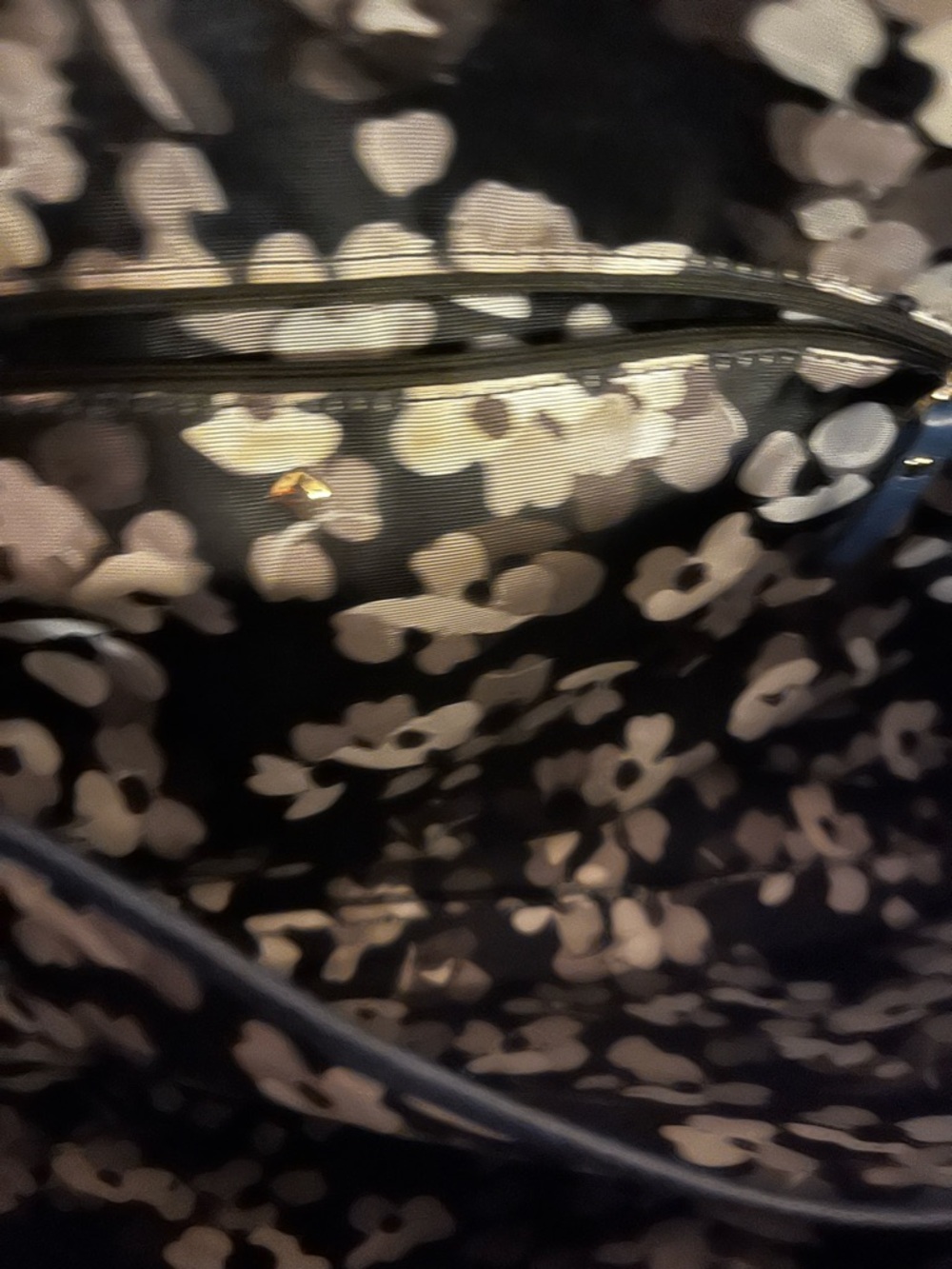 kate spade navy pebbled leather tote with gold logo - Picture 8 of 9